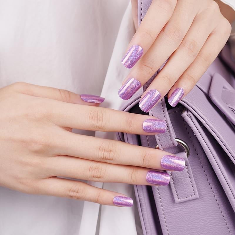 Dazzling Lilac Holographic Semi-Cured Gel Nail Wrap
