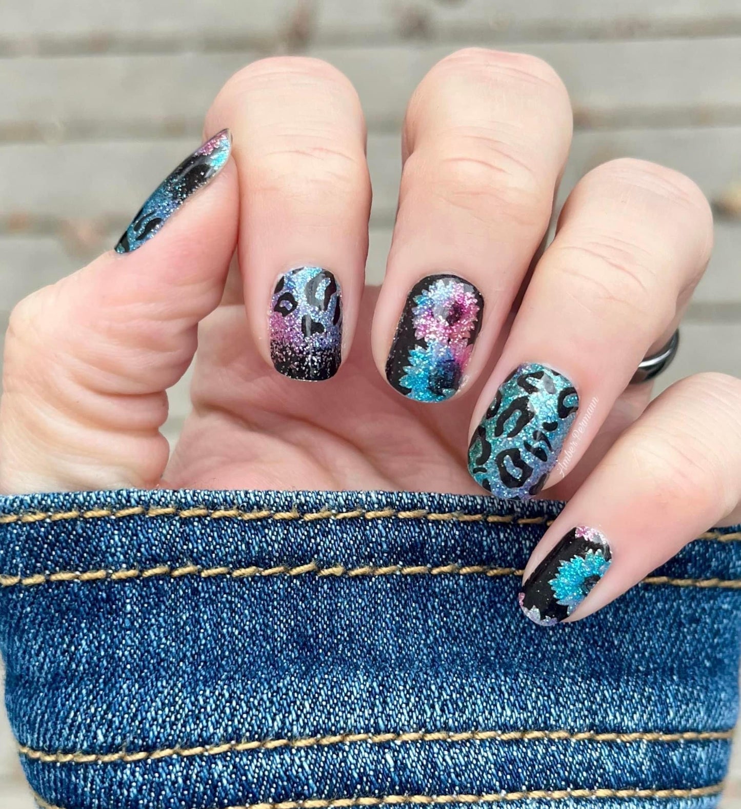 Wildly Bright - Exclusive Starlit & SSH Limited Edition Collab