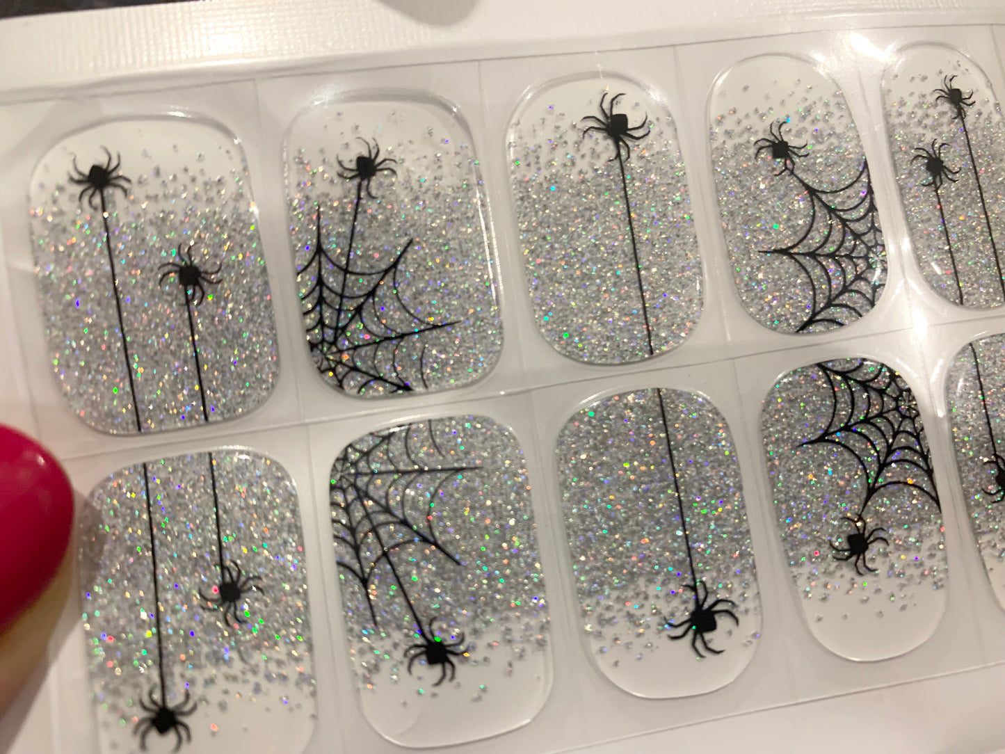 The Spider's Kiss NO LIGHT Air Dry Gel Wraps