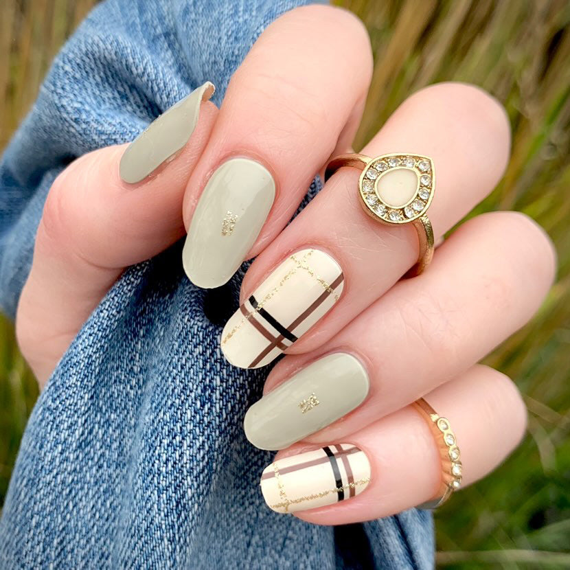 Well Plaid Semi-Cured Gel Nail Wrap