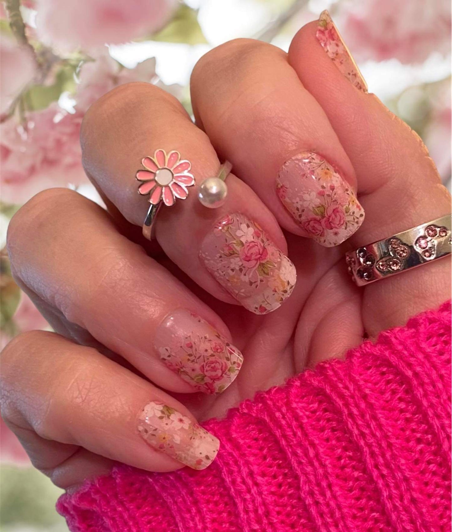 Vintage Floral Semi-Cured Gel Nail Wrap