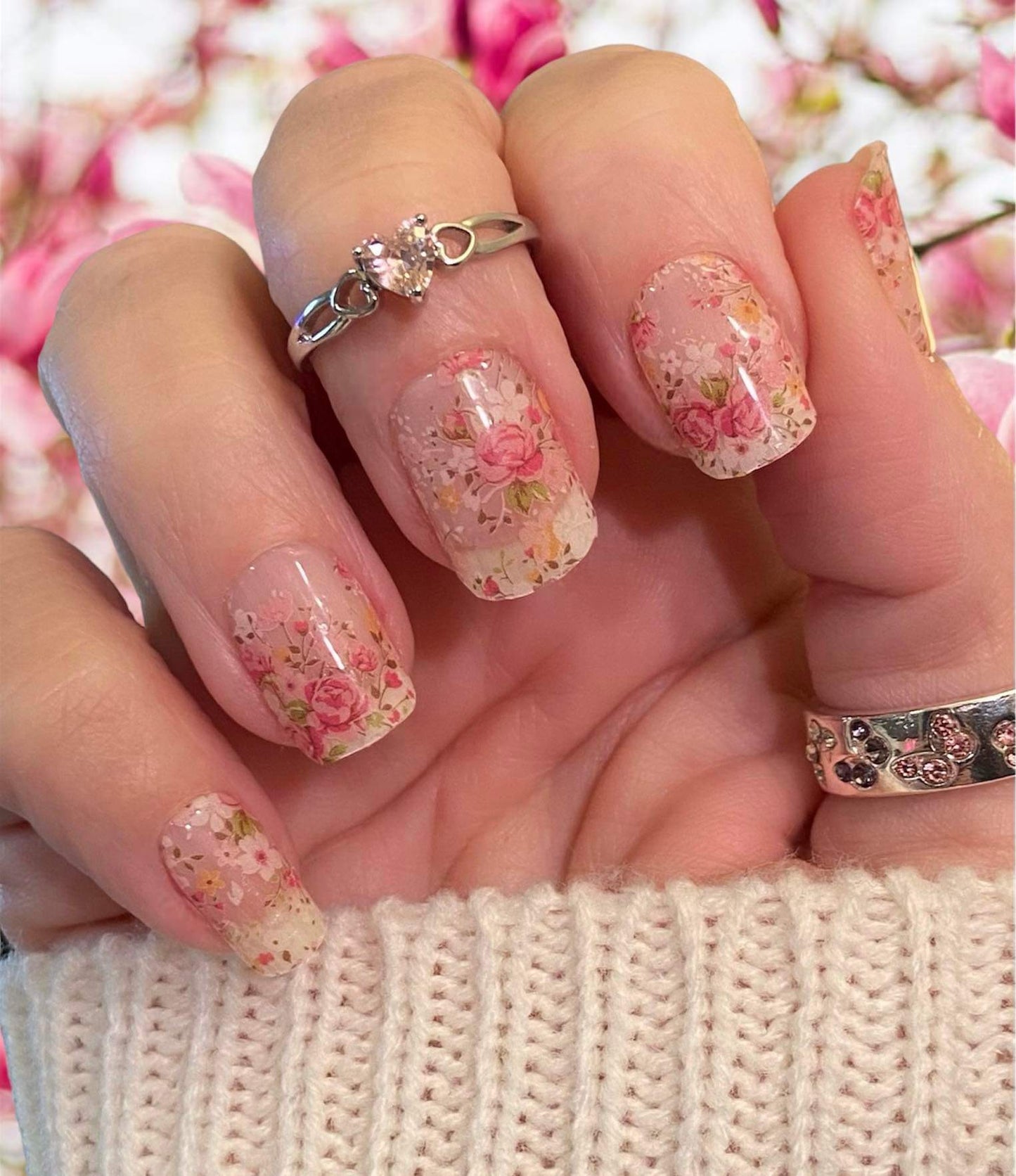 Vintage Floral Semi-Cured Gel Nail Wrap