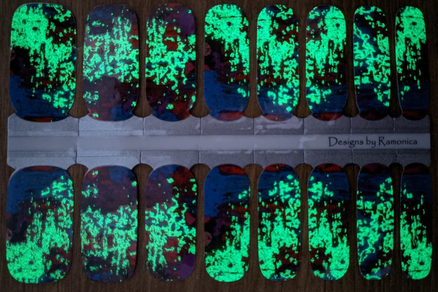 Glowing Splatter (Glow In The Dark) - Limited Edition - Designs By Ramonica