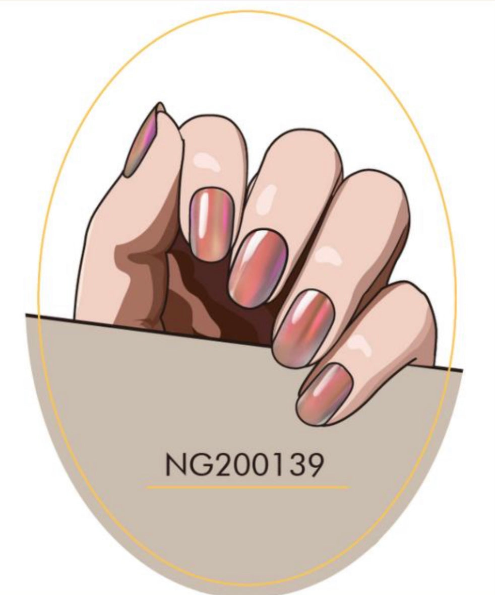 Berry Crumble Colour Shift Semi-Cured Gel Nail Wrap