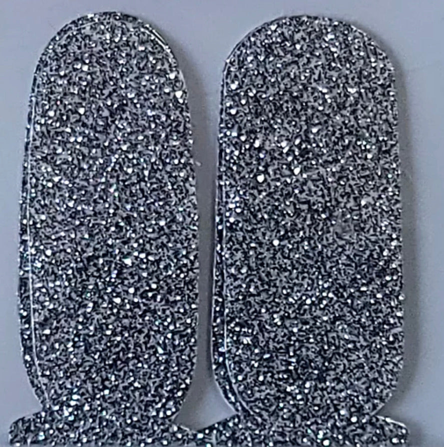 Dark Silver Foursies Accent