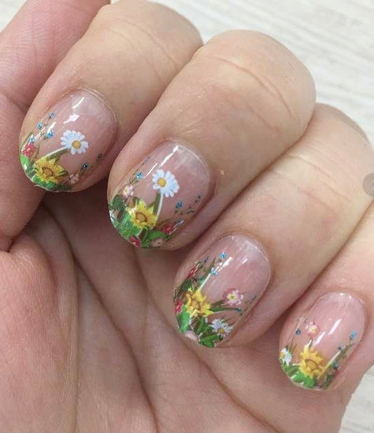 Wildflower Fields French Tips