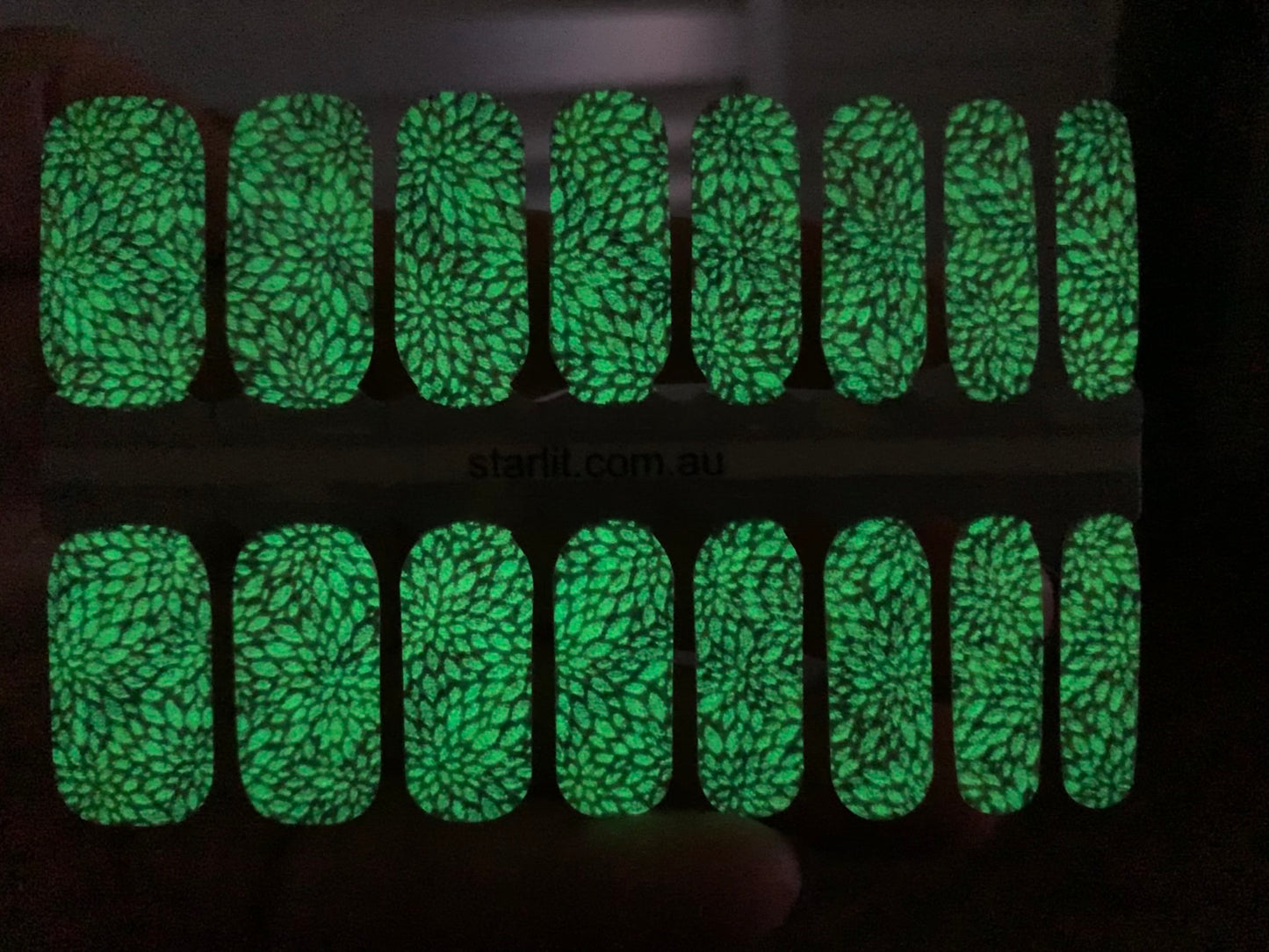 Glowing Florals (Glow In The Dark)