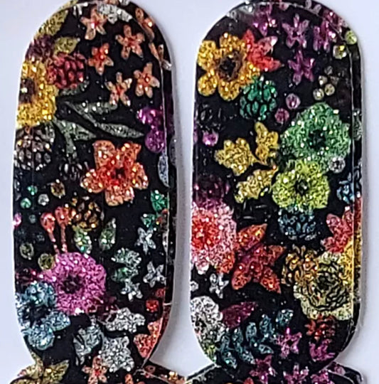 Fantasy Floral Foursies Accent