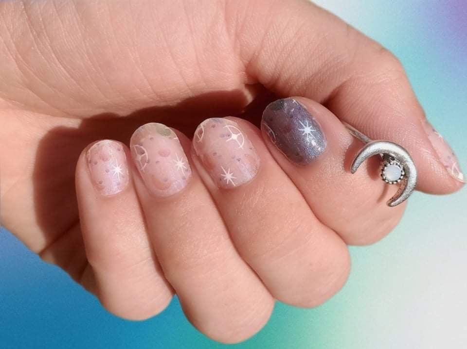Stellar (Transparent & Subtle Shimmer)