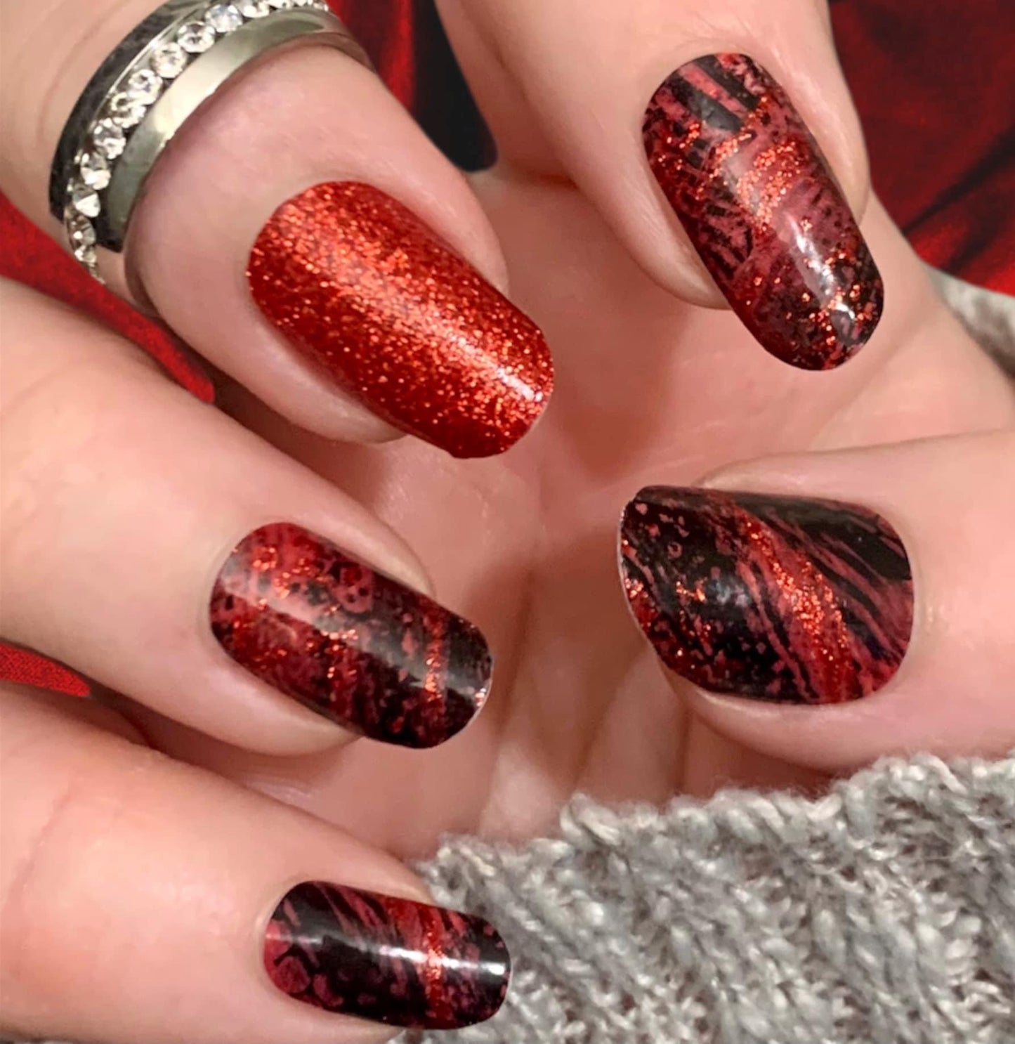 Roaring Red - Exclusive SSH Limited Edition