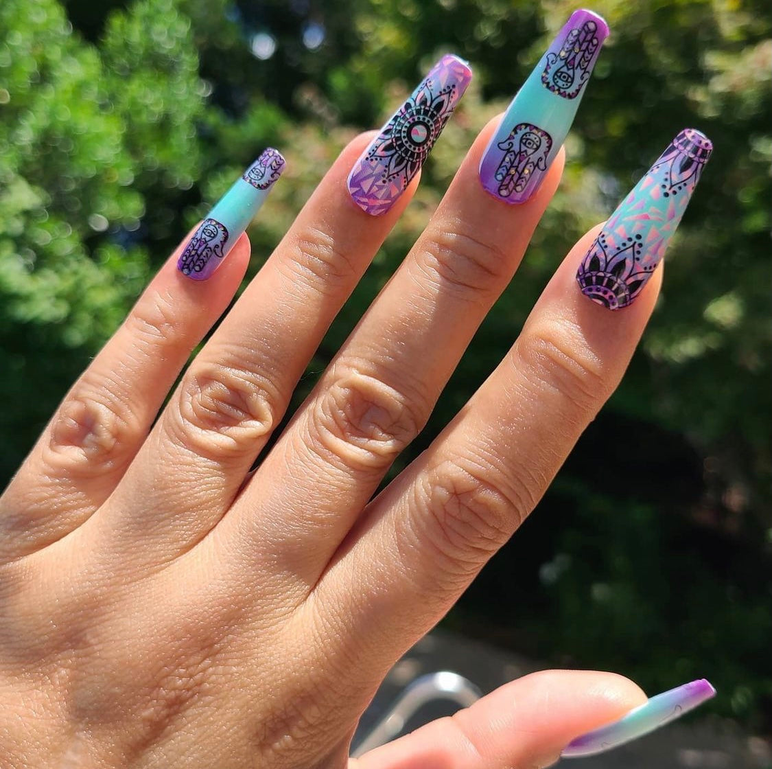 Talk To The Hamsa