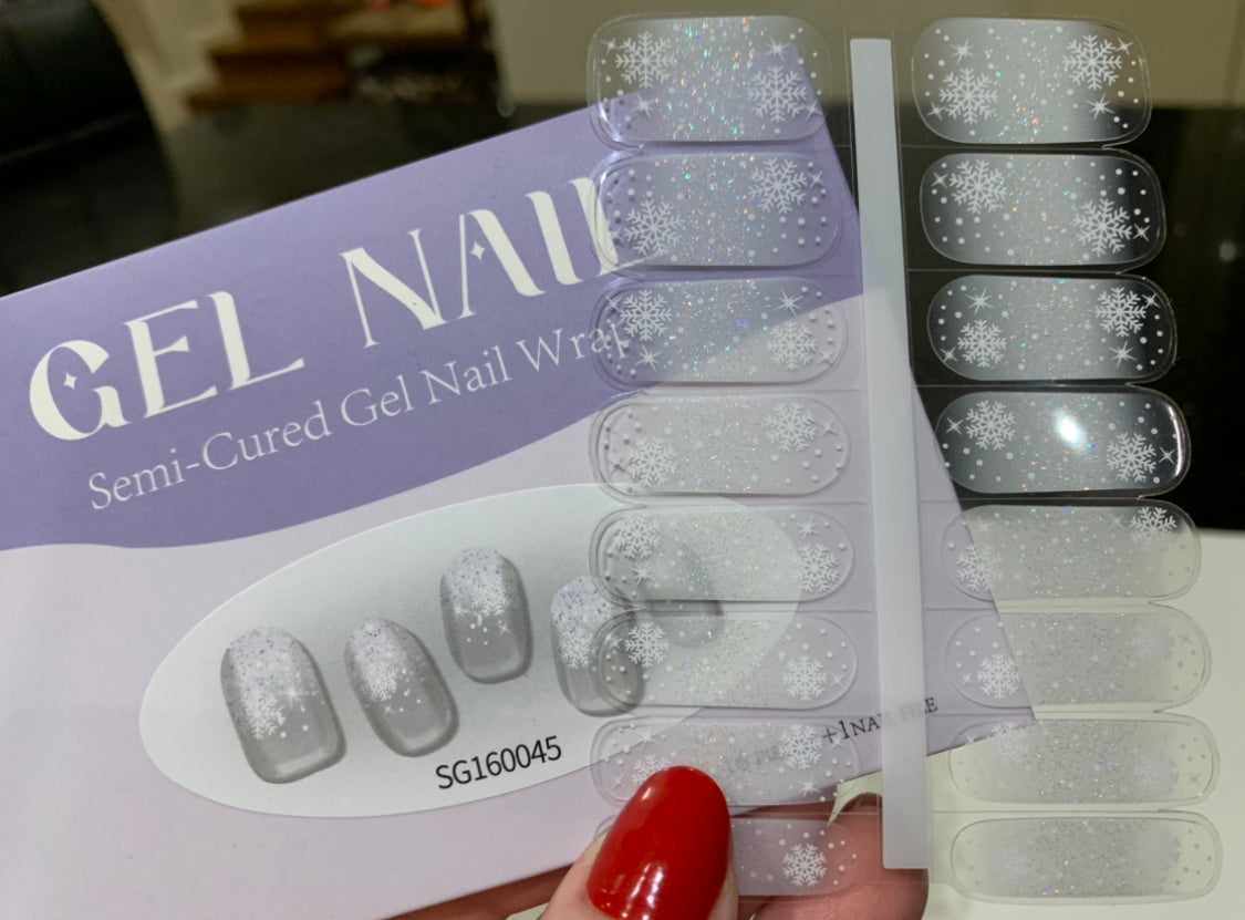 Shimmering Snowflakes Semi-Cured Gellies Nail Wrap