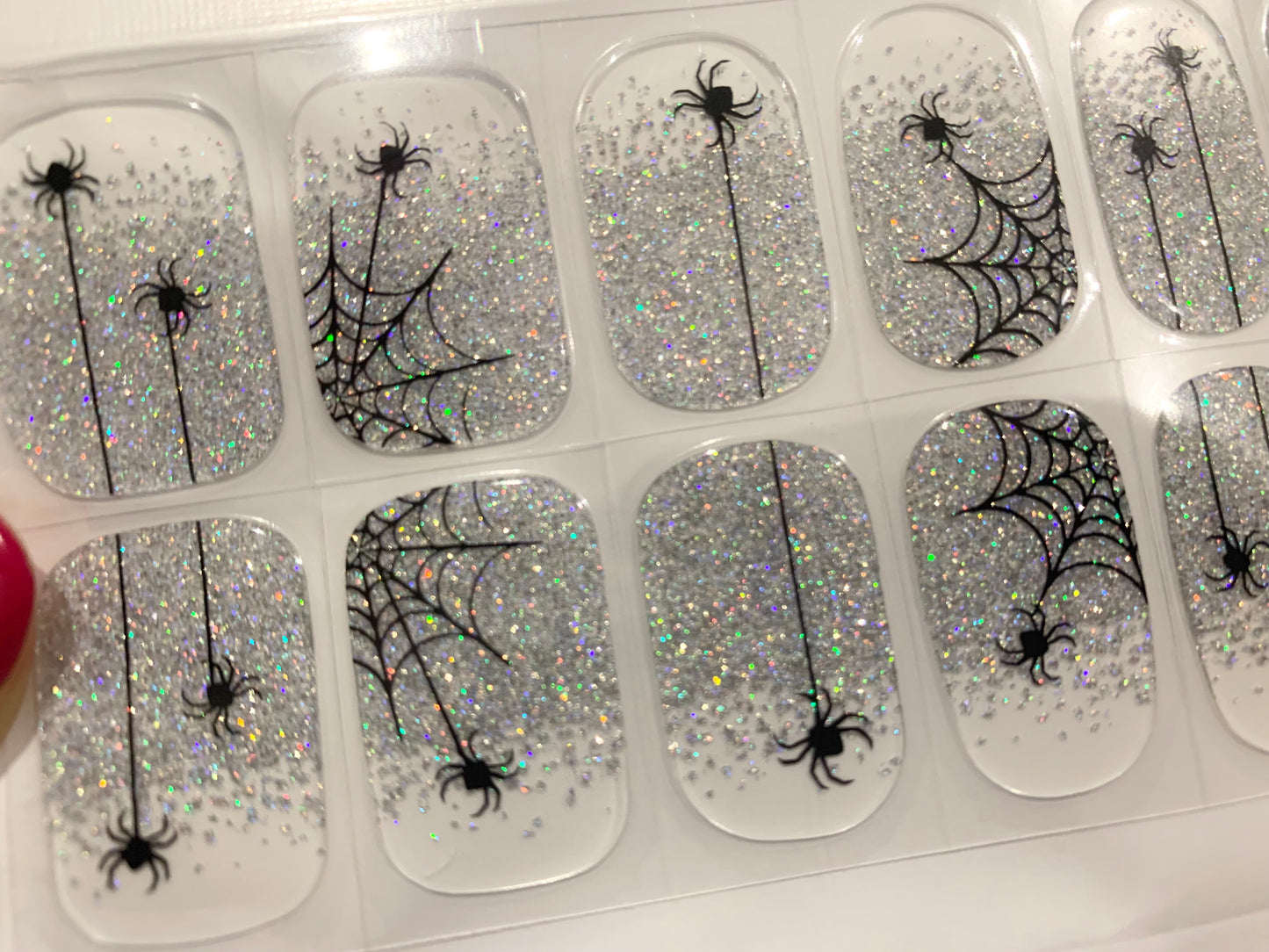 The Spider's Kiss NO LIGHT Air Dry Gel Wraps