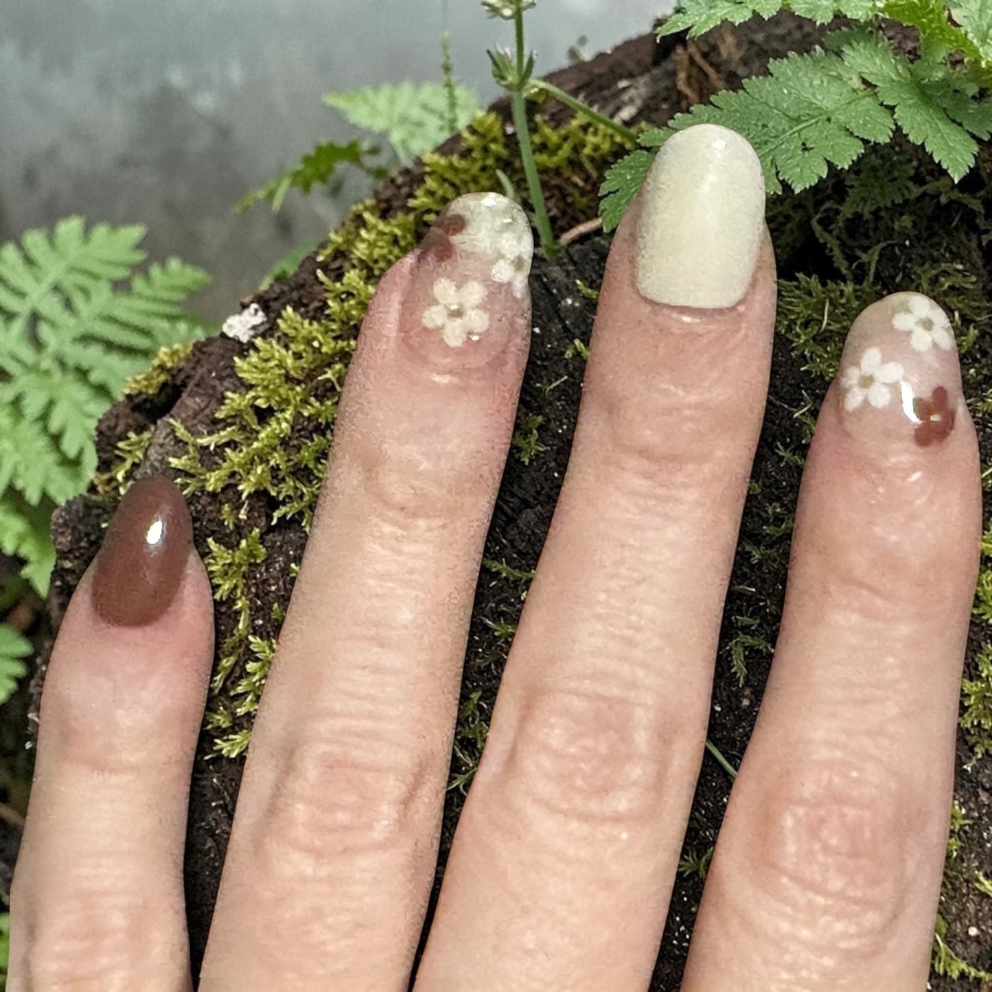 Bloom Vibes Semi-Cured Gel Nail Wrap